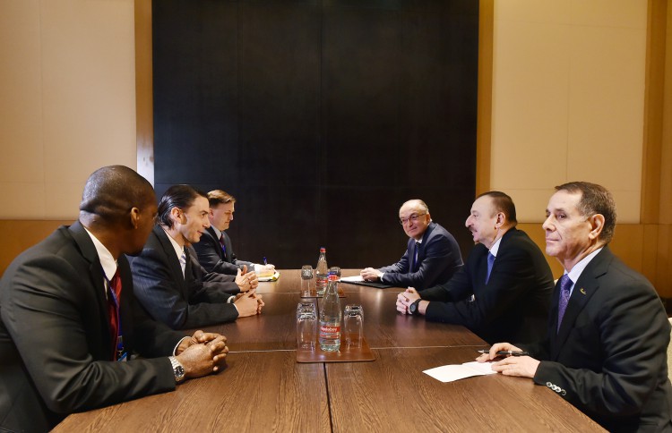 Prezident İlham Əliyev ABŞ Dövlət Departamentinin nümayəndə heyəti ilə müzakirələr apardı
