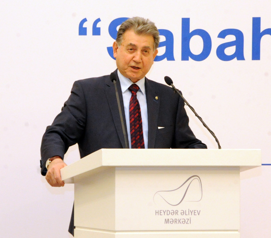 Heydər Əliyev Mərkəzində "Sabahın alimləri" IV Respublika müsabiqəsinin açılış mərasimi keçirilib (FOTO)