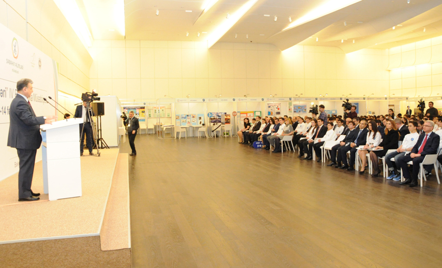 Heydər Əliyev Mərkəzində "Sabahın alimləri" IV Respublika müsabiqəsinin açılış mərasimi keçirilib (FOTO)