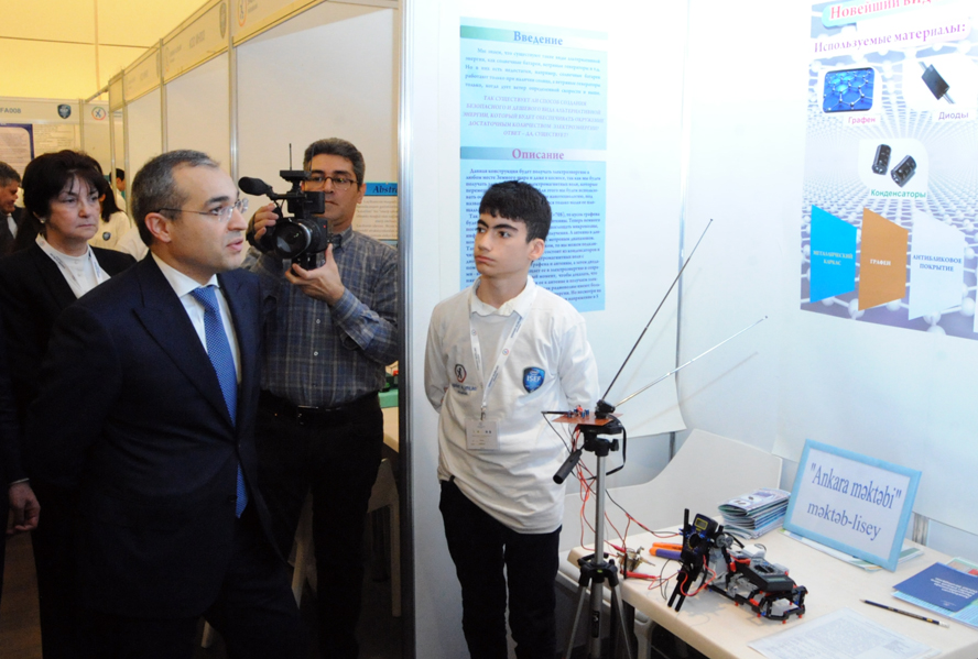 Heydər Əliyev Mərkəzində "Sabahın alimləri" IV Respublika müsabiqəsinin açılış mərasimi keçirilib (FOTO)