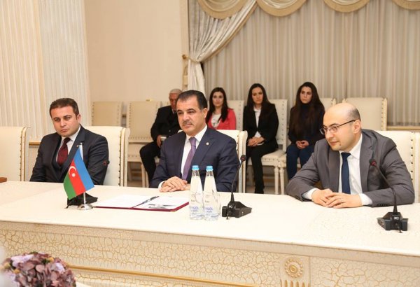 Elmar Vəliyev Fransanın Müluz şəhərinin meri Jan Rotneri qəbul edib (FOTO)