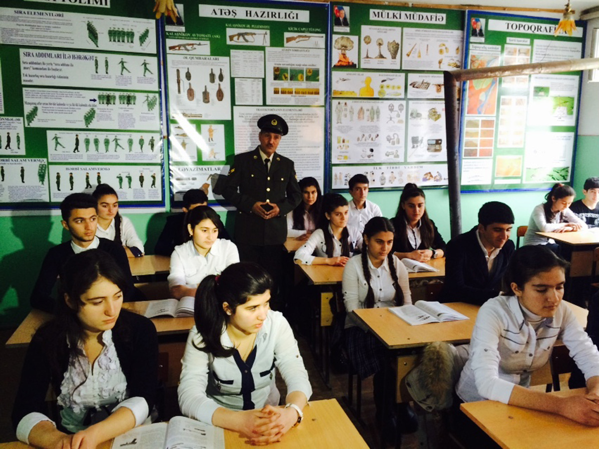 Cəbhəyanı bölgədə şagirdlərimizin vətənpərvərlik ruhu (FOTO)