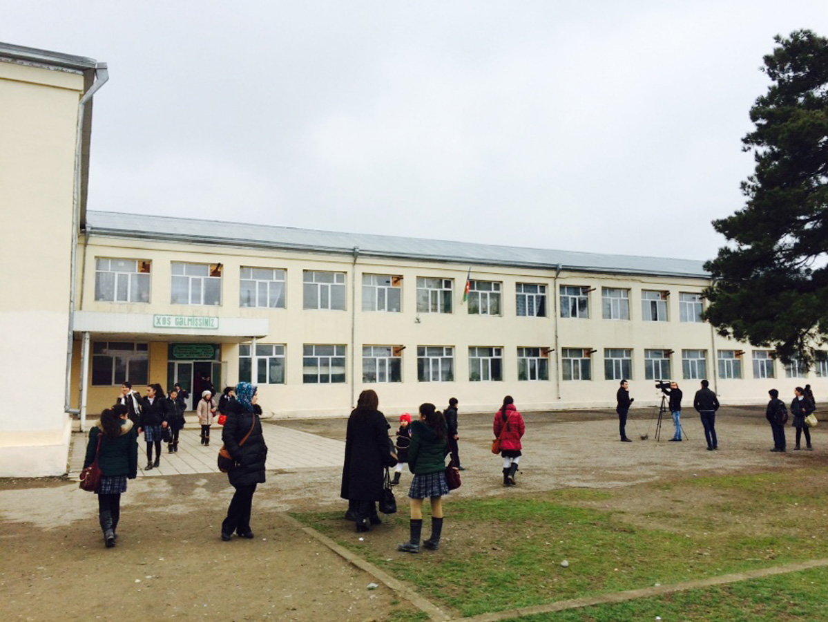 Cəbhəyanı bölgədə şagirdlərimizin vətənpərvərlik ruhu (FOTO)