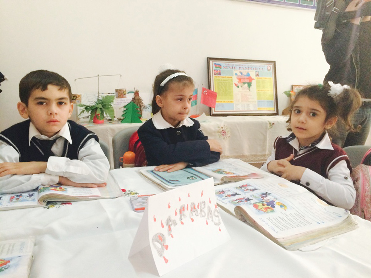 KİV nümayəndələri Ağdamın Qaradağlı kənd tam orta məktəbində olublar (FOTO)