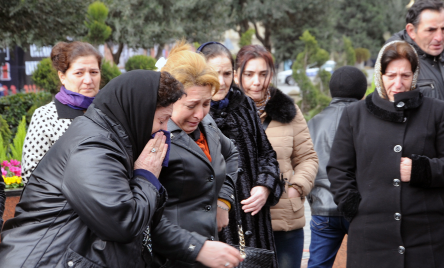 Xocalı üçün ağlayanlar (FOTO)
