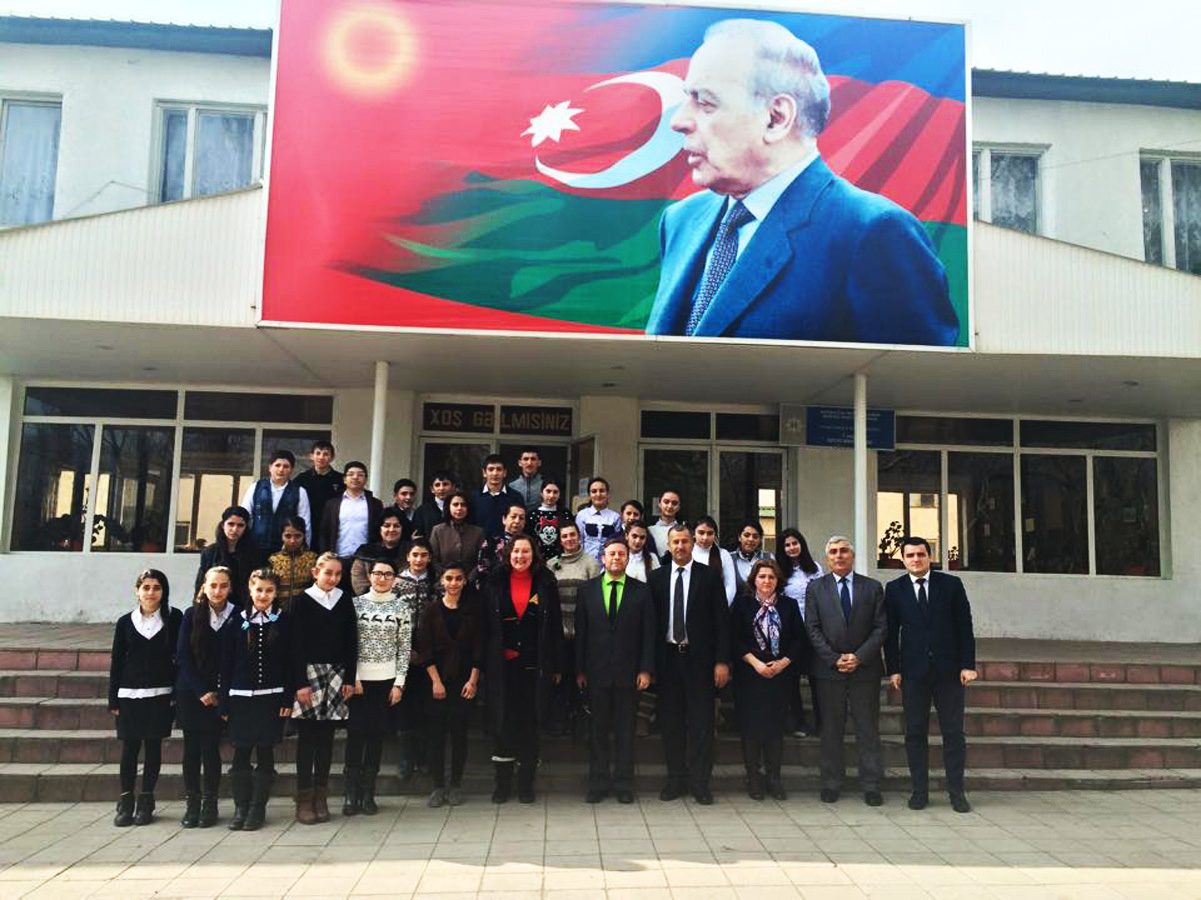 Almaniyalı alimlər Azərbaycanda (FOTO)