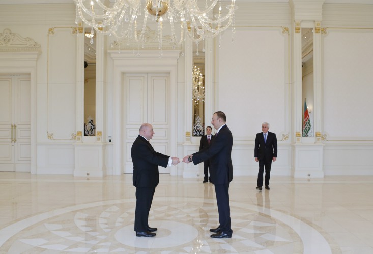 İlham Əliyev Polşanın yeni səfirini qəbul etdi (FOTO)