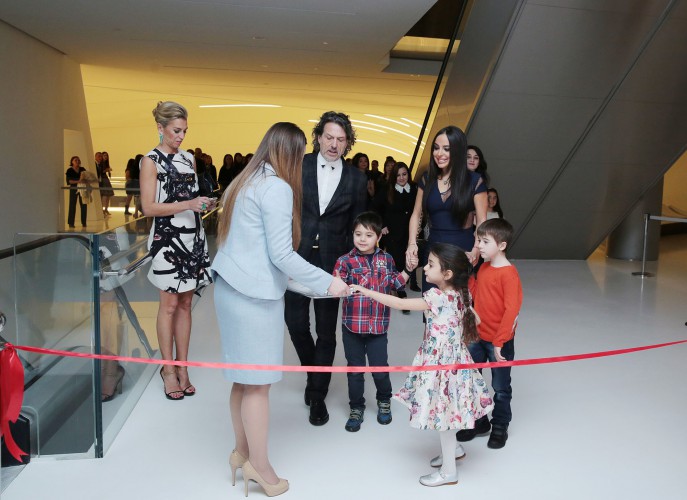 Leyla Əliyevanın və Stiven Vebsterin əsərləri Heydər Əliyev Mərkəzində təşkil edilən sərgidə nümayiş olunur  (FOTO)