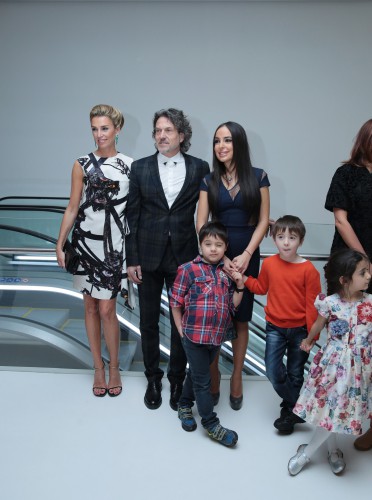Leyla Əliyevanın və Stiven Vebsterin əsərləri Heydər Əliyev Mərkəzində təşkil edilən sərgidə nümayiş olunur  (FOTO)