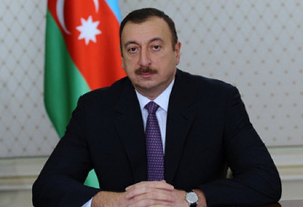 İlham Əliyev Roma Papasını təbrik edib
