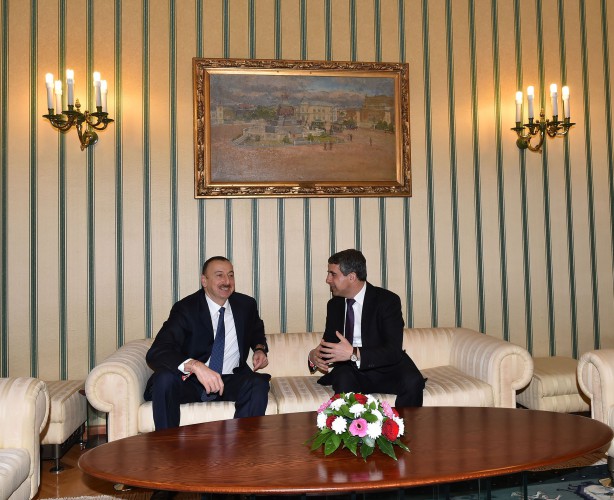 Azərbaycan və Bolqarıstan prezidentlərinin təkbətək görüşü olub (FOTO)