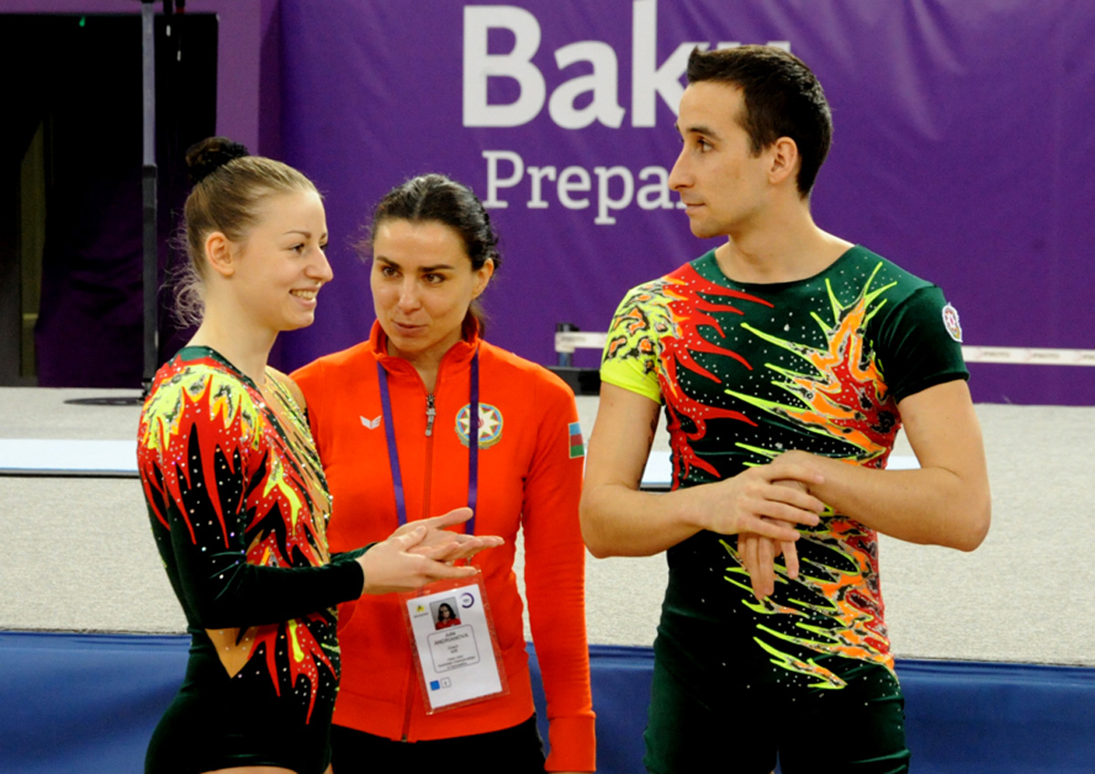 Gimnastikanın növləri üzrə birgə açıq Azərbaycan çempionatının ikinci günü keçirilir (FOTO)