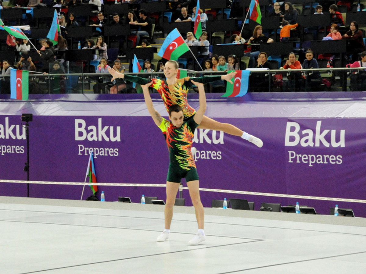 Azərbaycan gimnastı batutda tullanma üzrə fərdi yarışlarda birinci oldu (FOTO)