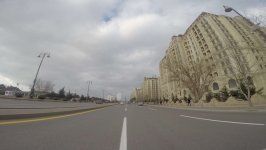 Heydər Əliyev prospektinin köməkçi hissəsindəki təmir işləri yekunlaşıb (FOTO, VİDEO)