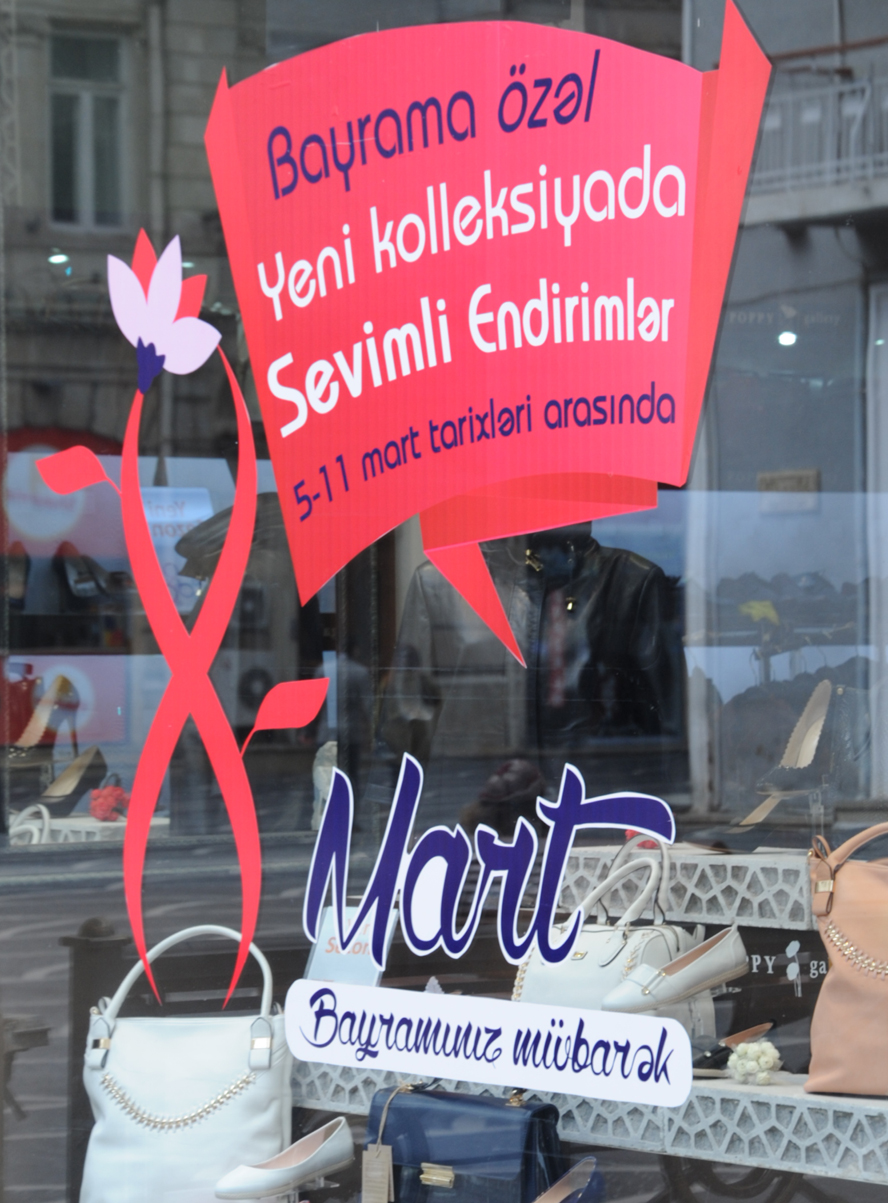 Azərbaycanda 8 Mart - Beynəlxalq Qadınlar Günü qeyd olunur (FOTO)