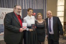 Türk dünyasının tanınmış şəxslərinin iştirakı  ilə Qənirə Paşayevanın Türkiyədə çıxan kitablarının təqdimatı olub (FOTO)