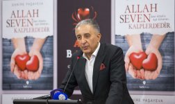Türk dünyasının tanınmış şəxslərinin iştirakı  ilə Qənirə Paşayevanın Türkiyədə çıxan kitablarının təqdimatı olub (FOTO)