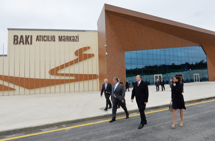 Prezident İlham Əliyev və xanımı Bakı Atıcılıq Mərkəzinin açılışında iştirak ediblər (FOTO)
