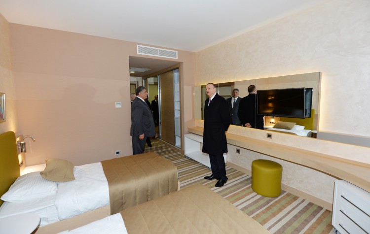 Prezident İlham Əliyev və xanımı Bakı Atıcılıq Mərkəzinin açılışında iştirak ediblər (FOTO)