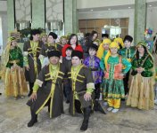 Heydər Əliyev Fondunun vitse-prezidenti Leyla Əliyeva bir sıra uşaq evlərinə baş çəkib (FOTO)