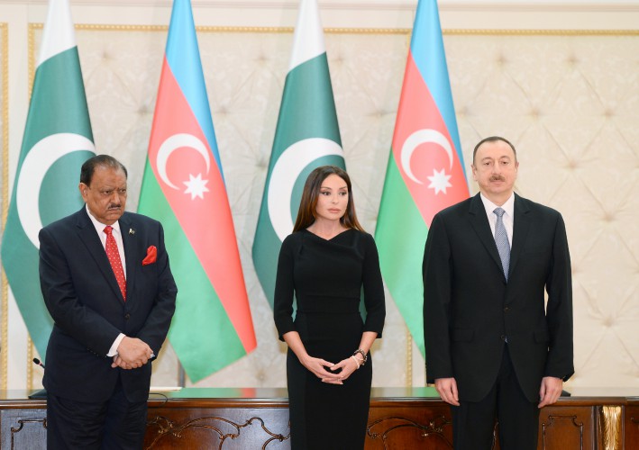 Mehriban Əliyevaya Pakistanın "Hilal-e-Pakistan" ordeni təqdim olunub  (ƏLAVƏ OLUNUB) (FOTO)