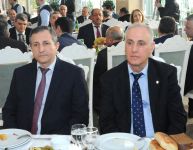 84 jurnalist qalib gəldi (FOTO)