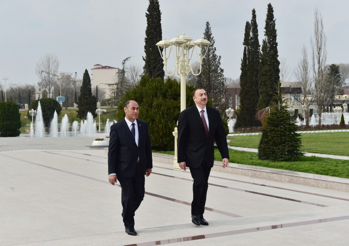 Bərdədə Heydər Əliyev adına park-bulvar istifadəyə verilib  (FOTO)