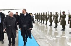 Prezident İlham Əliyev Türkiyəyə işgüzar səfərə gəlib (FOTO)