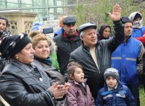 Bayram dəvələri Bakı yollarında (FOTO)
