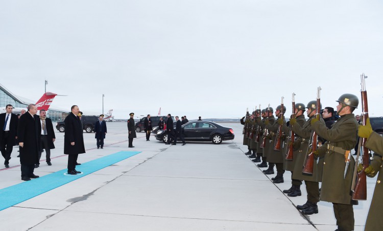Prezident İlham Əliyevin Türkiyəyə səfəri başa çatdı (FOTO)