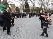Prezident İlham Əliyev və xanımı Novruz bayramı münasibətilə ümumxalq şənliyində iştirak ediblər (ƏLAVƏ OLUNUB) (FOTO)