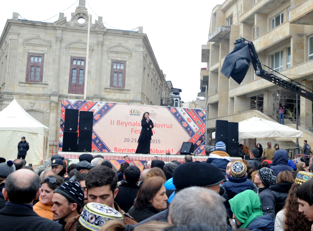 İçərişəhərdə Beynəlxalq Novruz Festivalı (FOTO)