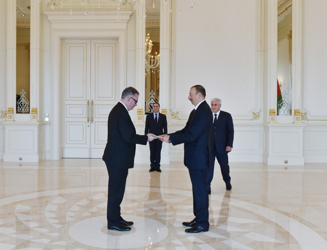 İlham Əliyev bəzi ölkələrin Azərbaycandakı yeni səfirlərinin etimadnaməsini qəbul edib (ƏLAVƏ OLUNUB - 2) (FOTO)