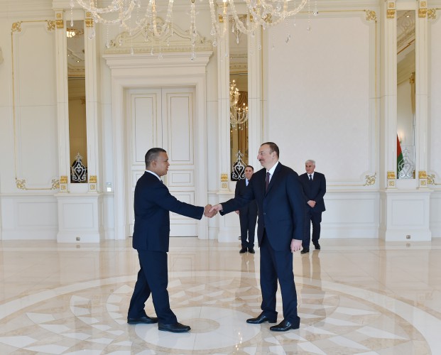 İlham Əliyev bəzi ölkələrin Azərbaycandakı yeni səfirlərinin etimadnaməsini qəbul edib (ƏLAVƏ OLUNUB - 2) (FOTO)