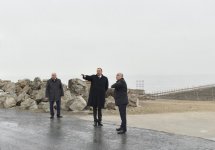 Prezident İlham Əliyev Bakı Ağ Şəhər bulvarında inşaat işlərinin gedişi ilə tanış olub (FOTO)