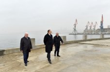 Prezident İlham Əliyev Bakı Ağ Şəhər bulvarında inşaat işlərinin gedişi ilə tanış olub (FOTO)