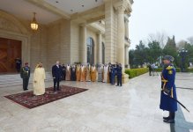 Bakıda Birləşmiş Ərəb Əmirliklərinin vitse-prezidenti və Baş naziri, Dubay Əmirinin rəsmi qarşılanma mərasimi olub (FOTO)