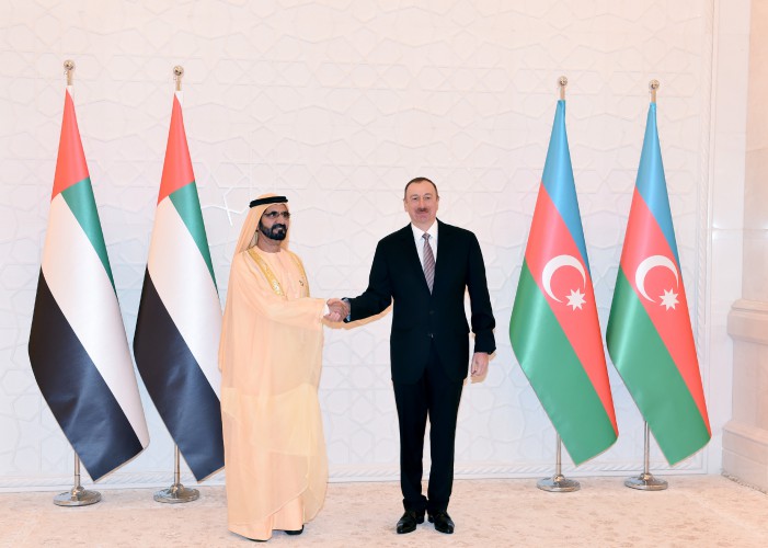 Bakıda Birləşmiş Ərəb Əmirliklərinin vitse-prezidenti və Baş naziri, Dubay Əmirinin rəsmi qarşılanma mərasimi olub (FOTO)