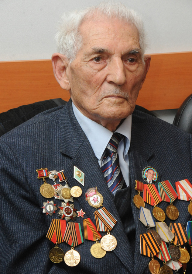 Ərəstun Mehdiyev: Qələbə Günü Azərbaycan üçün xüsusi məna ilə doludur (FOTO)