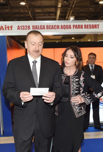 Prezident İlham Əliyev və xanımı "AITF-2015" XIV Azərbaycan Beynəlxalq turizm və səyahətlər sərgisi ilə tanış olublar (FOTO)