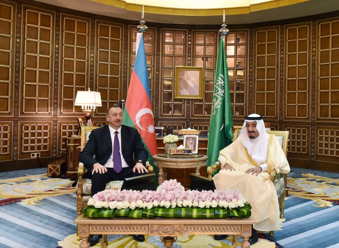 Azərbaycan Prezidenti İlham Əliyevin və Səudiyyə Ərəbistanının Kralı Salman bin Əbdüləziz Əl Səudun görüşü olub (FOTO)