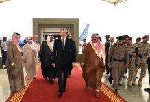 Prezident İlham Əliyev və xanımı Ciddə şəhərinə gəliblər (FOTO)