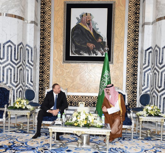 Prezident İlham Əliyev və xanımı Ciddə şəhərinə gəliblər (FOTO)