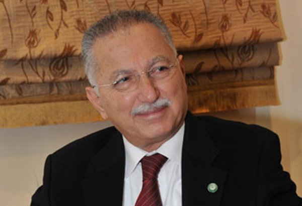İhsanoğlu: Türkiyə İran və Səudiyyə Ərəbistanı arasında vasitəçi olmalıdır