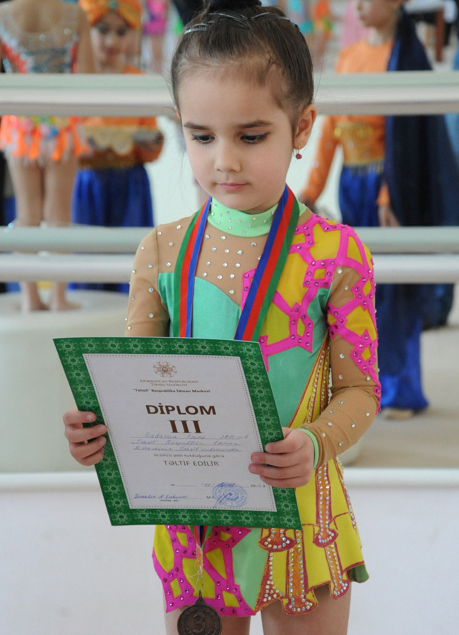 Bakıda bədii gimnastika üzrə ilk "Təhsil" açıq kuboku keçirilib (FOTO)
