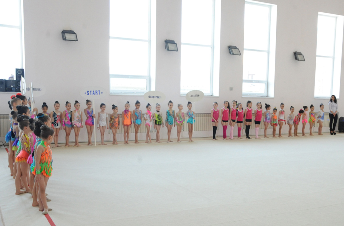 Bakıda bədii gimnastika üzrə ilk "Təhsil" açıq kuboku keçirilib (FOTO)
