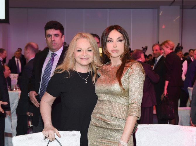 Moskvada birinci xanım Mehriban Əliyevanın iştirakı ilə “Bakı–2015” Avropa Oyunlarının təqdimatı keçirilib (FOTO)