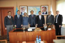 Koreyalı alim Bilik Fondunun qonağıdır (FOTO)