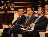 Allahşükür Paşazadə: Müsəlman dünyası böyük bir təhlükə və sonu fəlakətə apara biləcək təxribatlarla üz-üzə qalıb (FOTO)