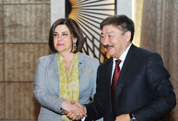 Afaq Məsud TÜRKSOY-un medalına layiq görüldü